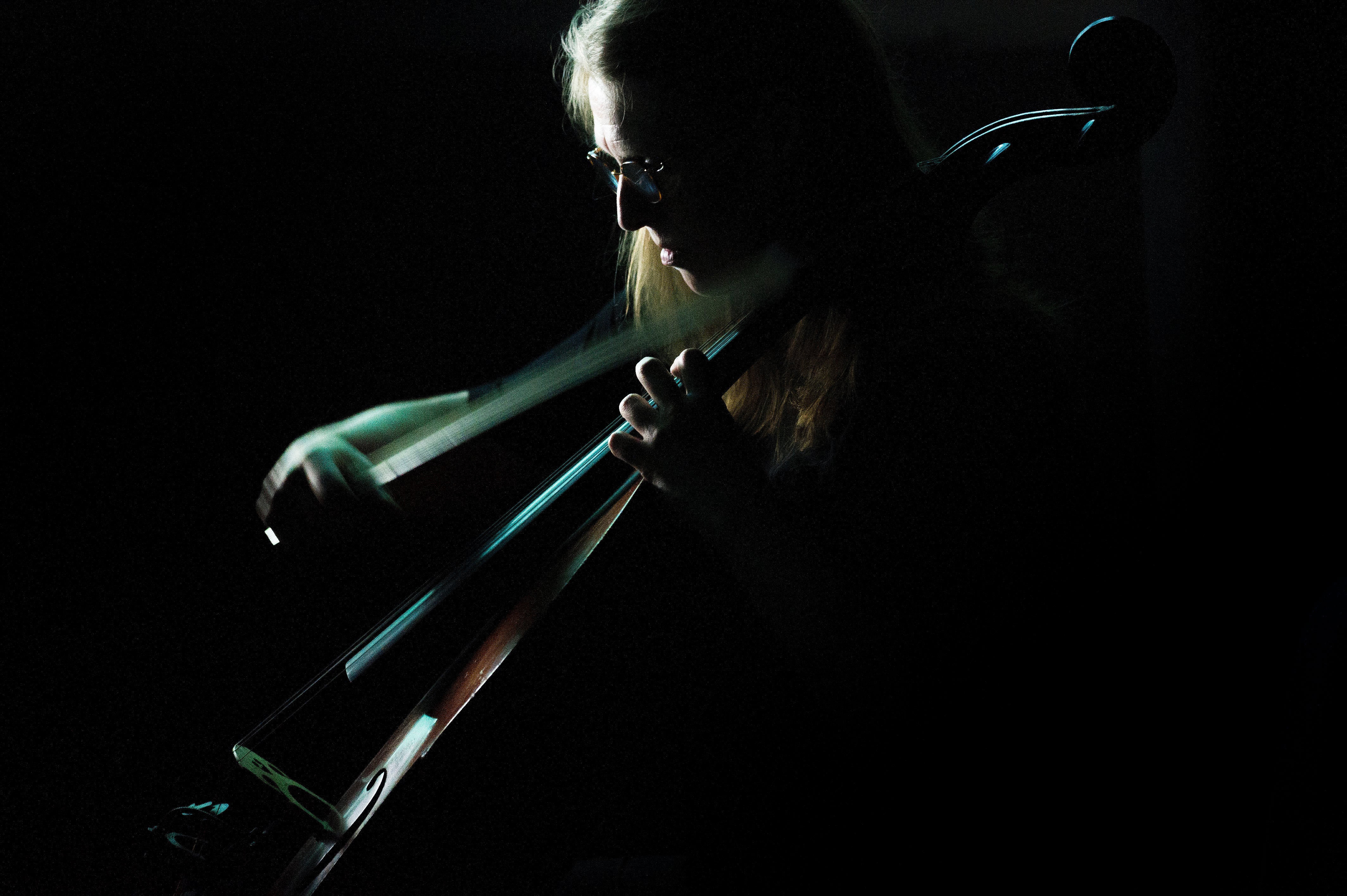 Audrey Riley | cello – Resonus Classics & Inventa Records