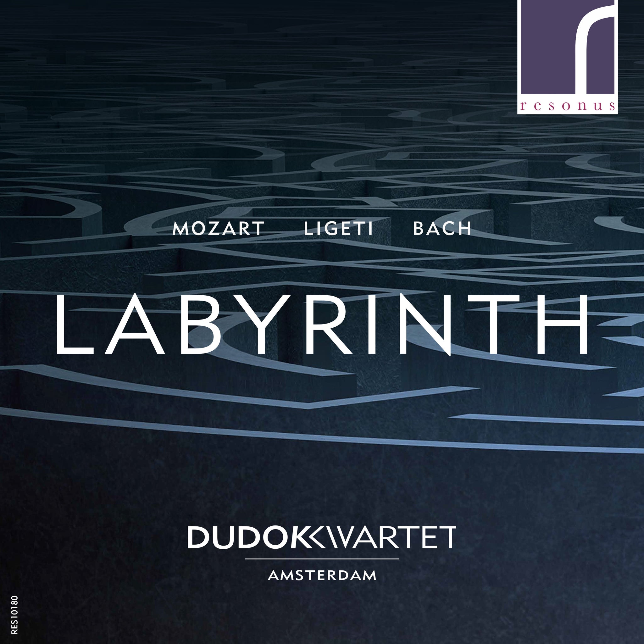 Labyrinth: Mozart, Ligeti & Bach